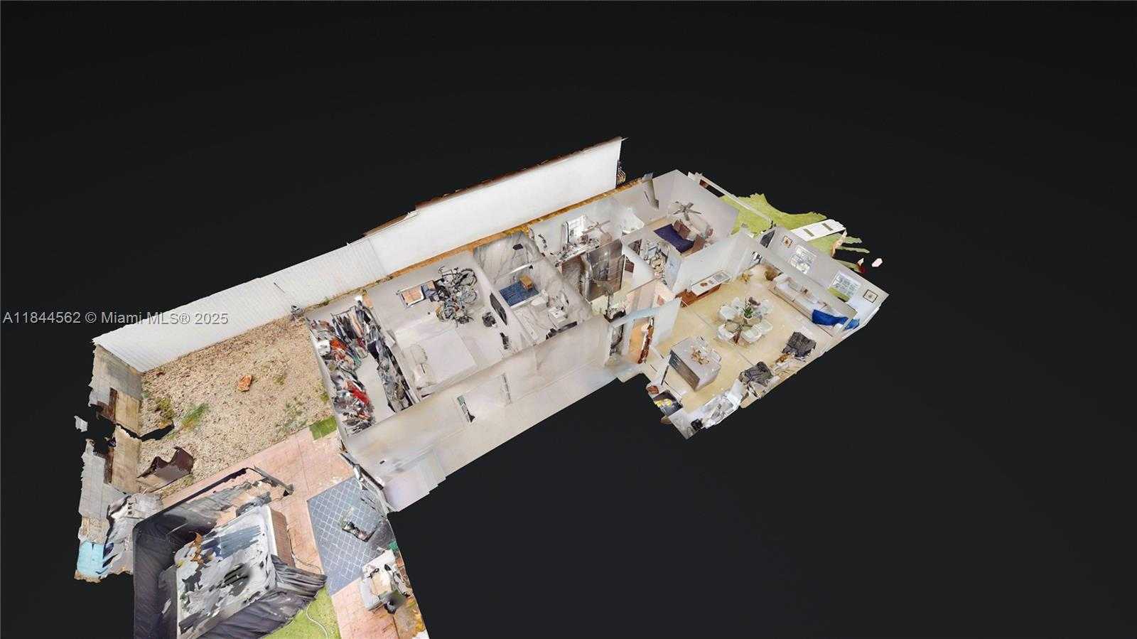 Small Image of 2981 SOUTH WEST 12TH ST, Miami Number 95