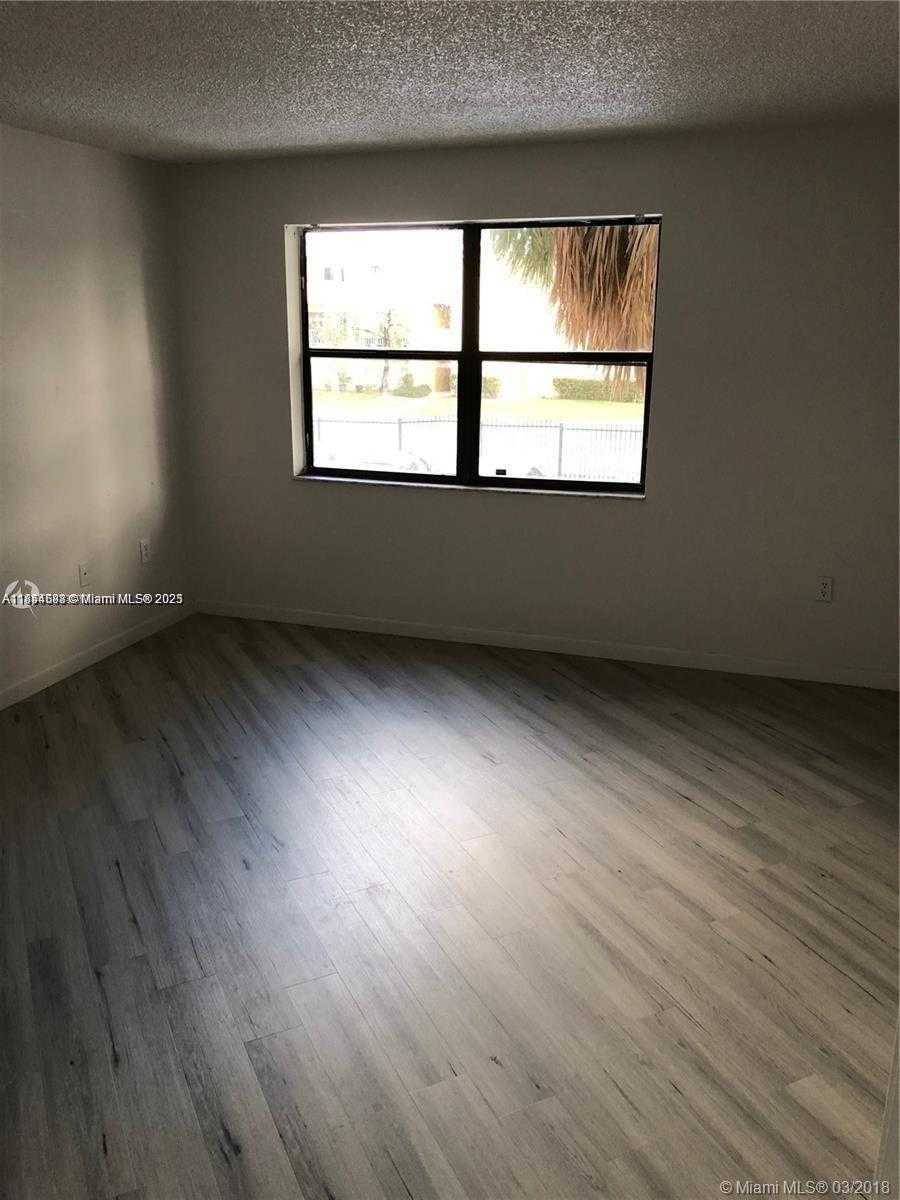 Small Image of 9421 FONTAINEBLEAU BLVD #212-35, Miami Number 11
