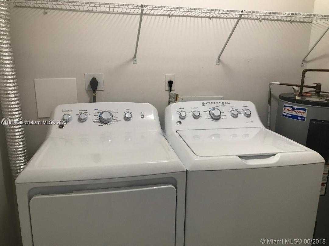 Small Image of 9421 FONTAINEBLEAU BLVD #212-35, Miami Number 12