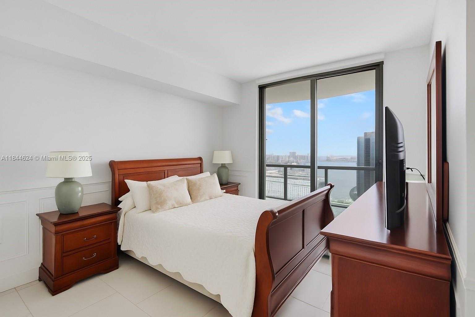 Small Image of 1010 EAST BRICKELL AVE #3004, Miami Number 15