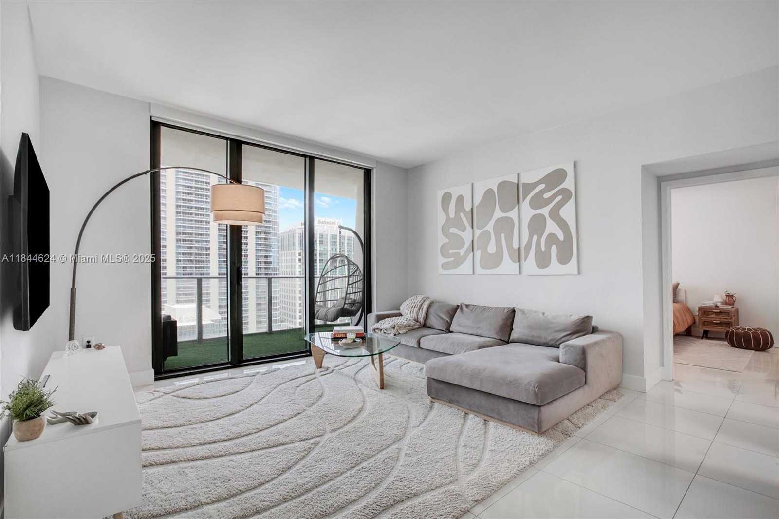 Small Image of 1010 EAST BRICKELL AVE #3004, Miami Number 5