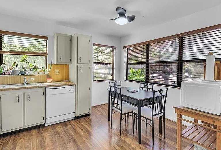 Small Image of 2225 MONROE ST #B6, Hollywood Number 2