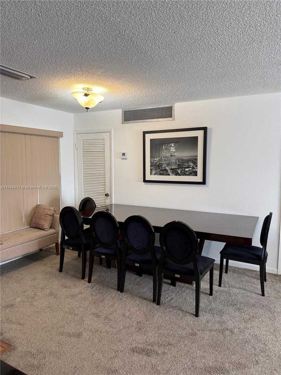 Small Image of 2225 MONROE ST #B6, Hollywood Number 25
