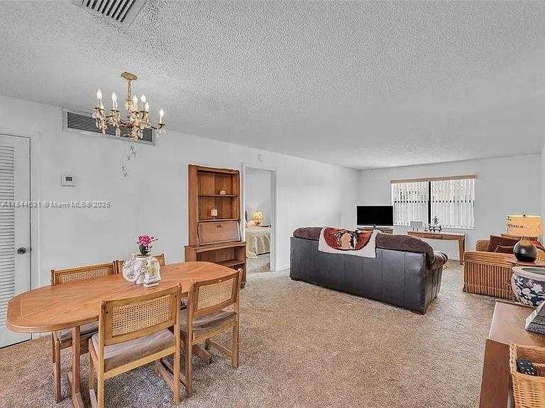 Small Image of 2225 MONROE ST #B6, Hollywood Number 9