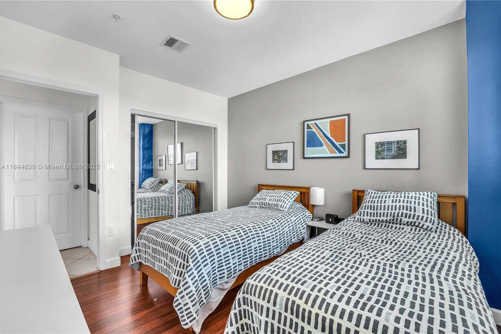Small Image of 2280 SOUTH WEST 32ND AVE #403, Miami Number 16