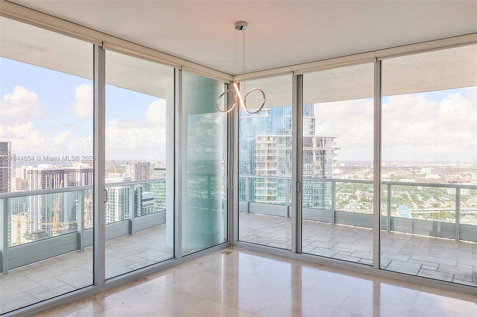 Small Image of 900 BISCAYNE BLVD #5601, Miami Number 11