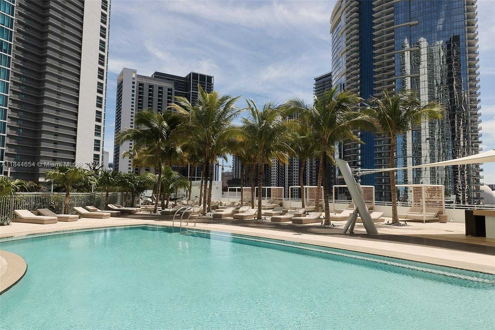 Small Image of 900 BISCAYNE BLVD #5601, Miami Number 13