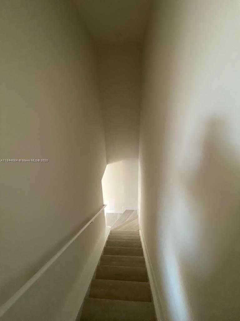 Small Image of 2561 NORTH EAST 193RD ST #1202, Miami Number 3