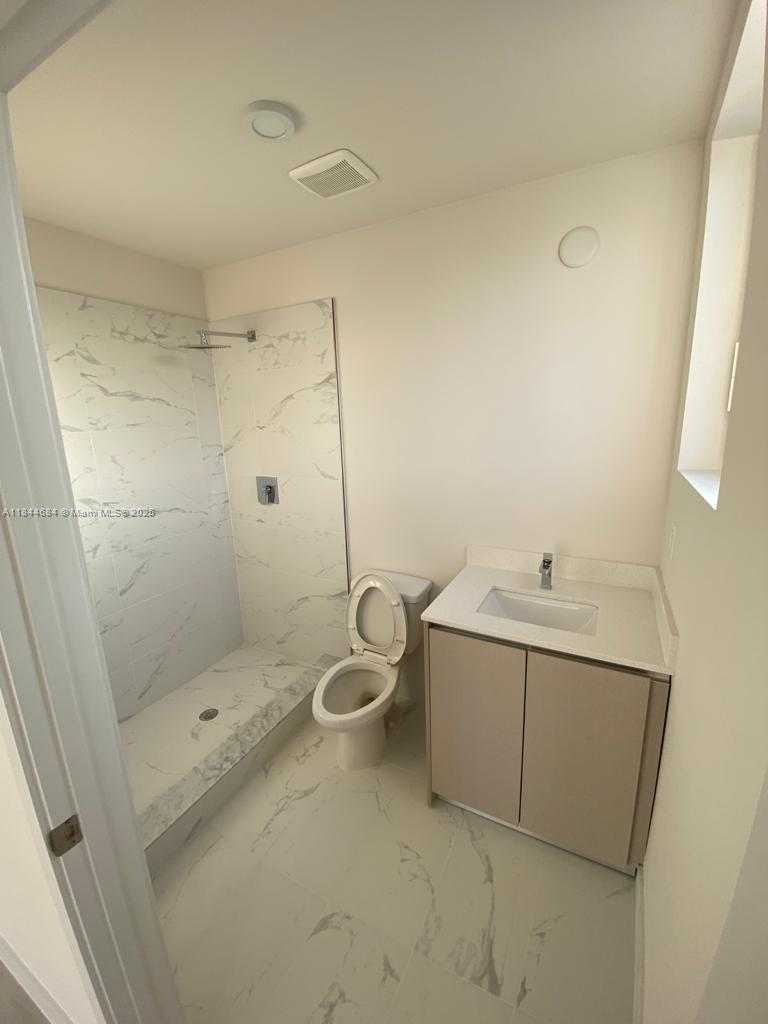 Small Image of 2561 NORTH EAST 193RD ST #1202, Miami Number 8