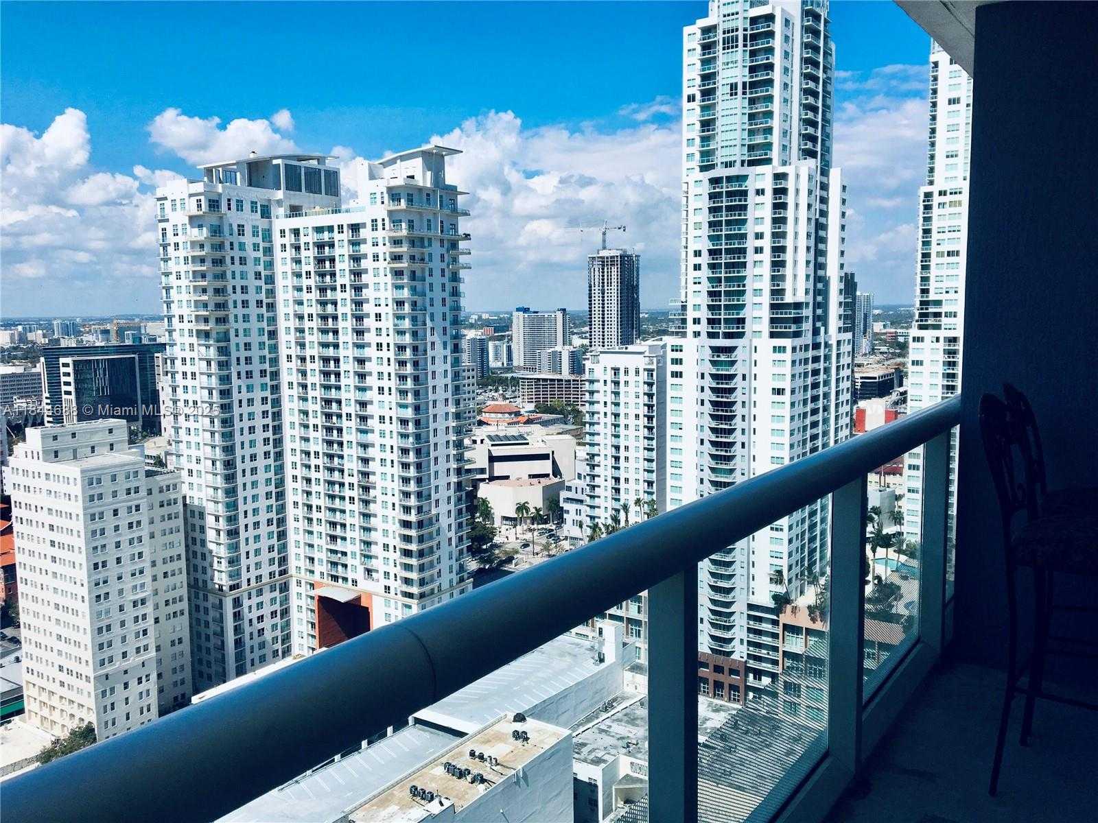 Small Image of 50 BISCAYNE BLVD #3209, Miami Number 11