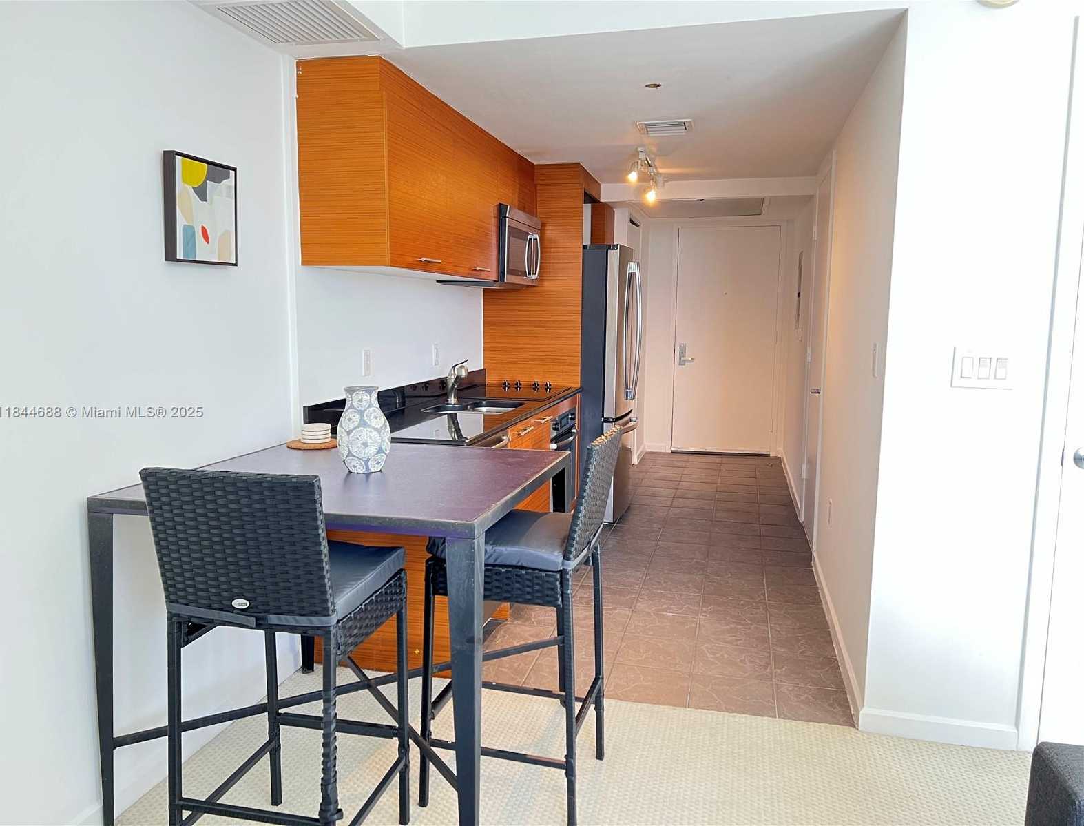 Small Image of 50 BISCAYNE BLVD #3209, Miami Number 4