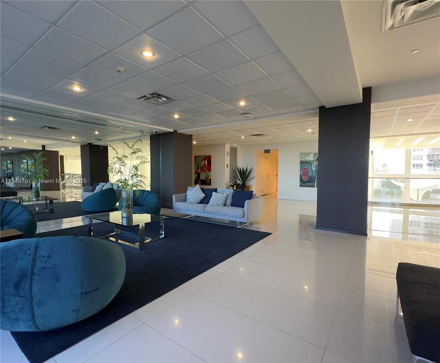 Small Image of 5701 COLLINS AVE #1509, Miami Beach Number 28