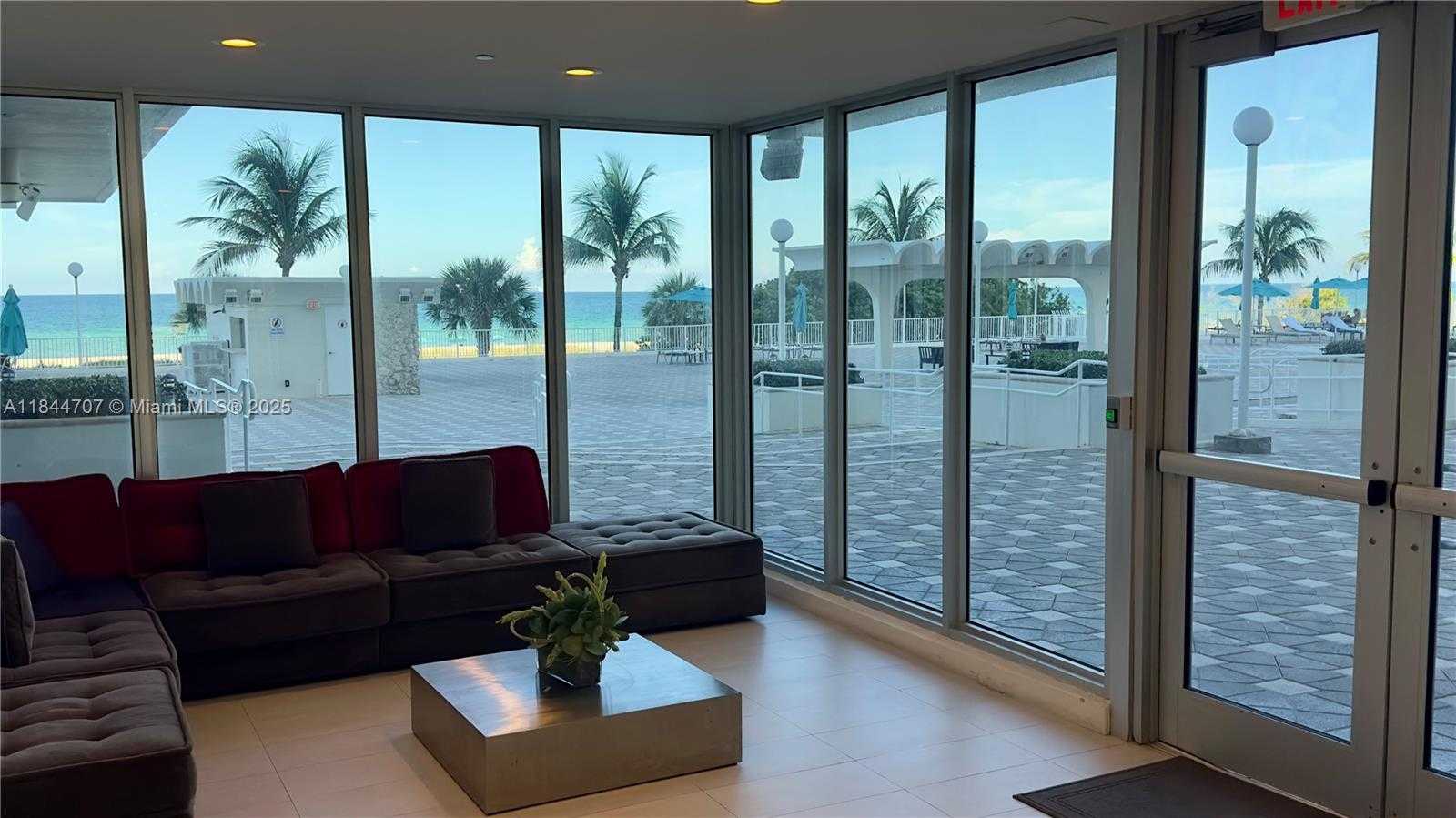 Small Image of 5701 COLLINS AVE #1509, Miami Beach Number 29