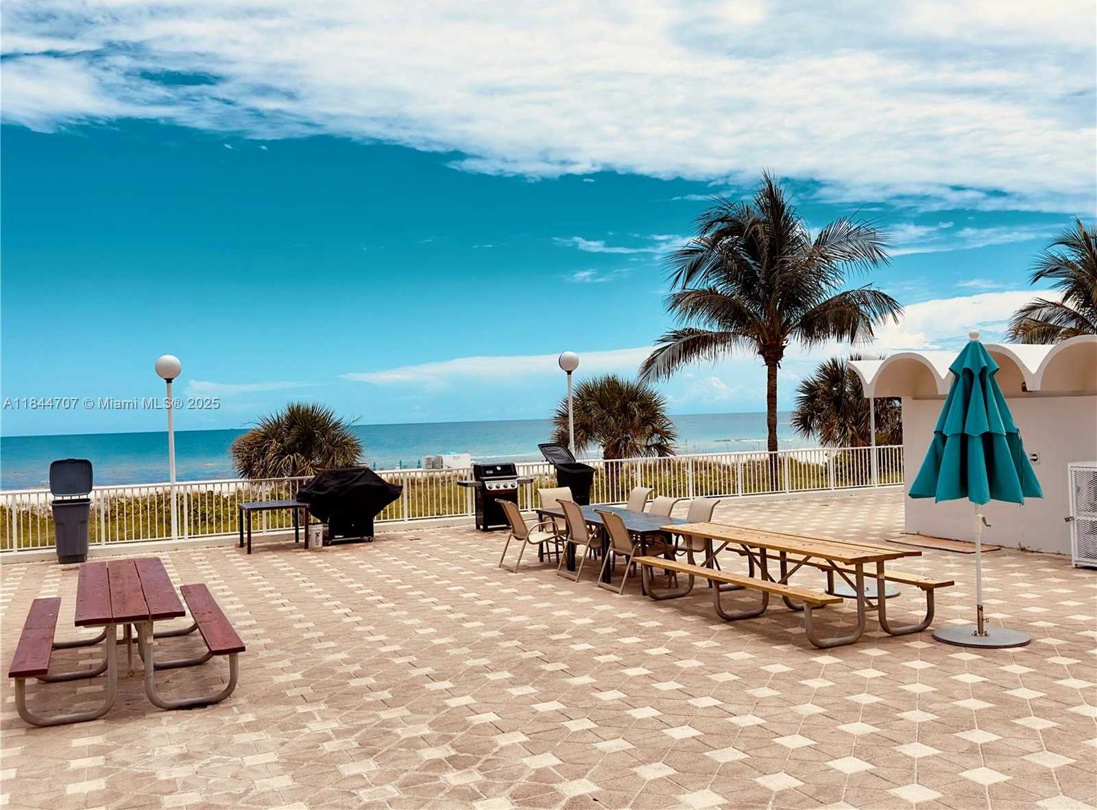 Small Image of 5701 COLLINS AVE #1509, Miami Beach Number 33
