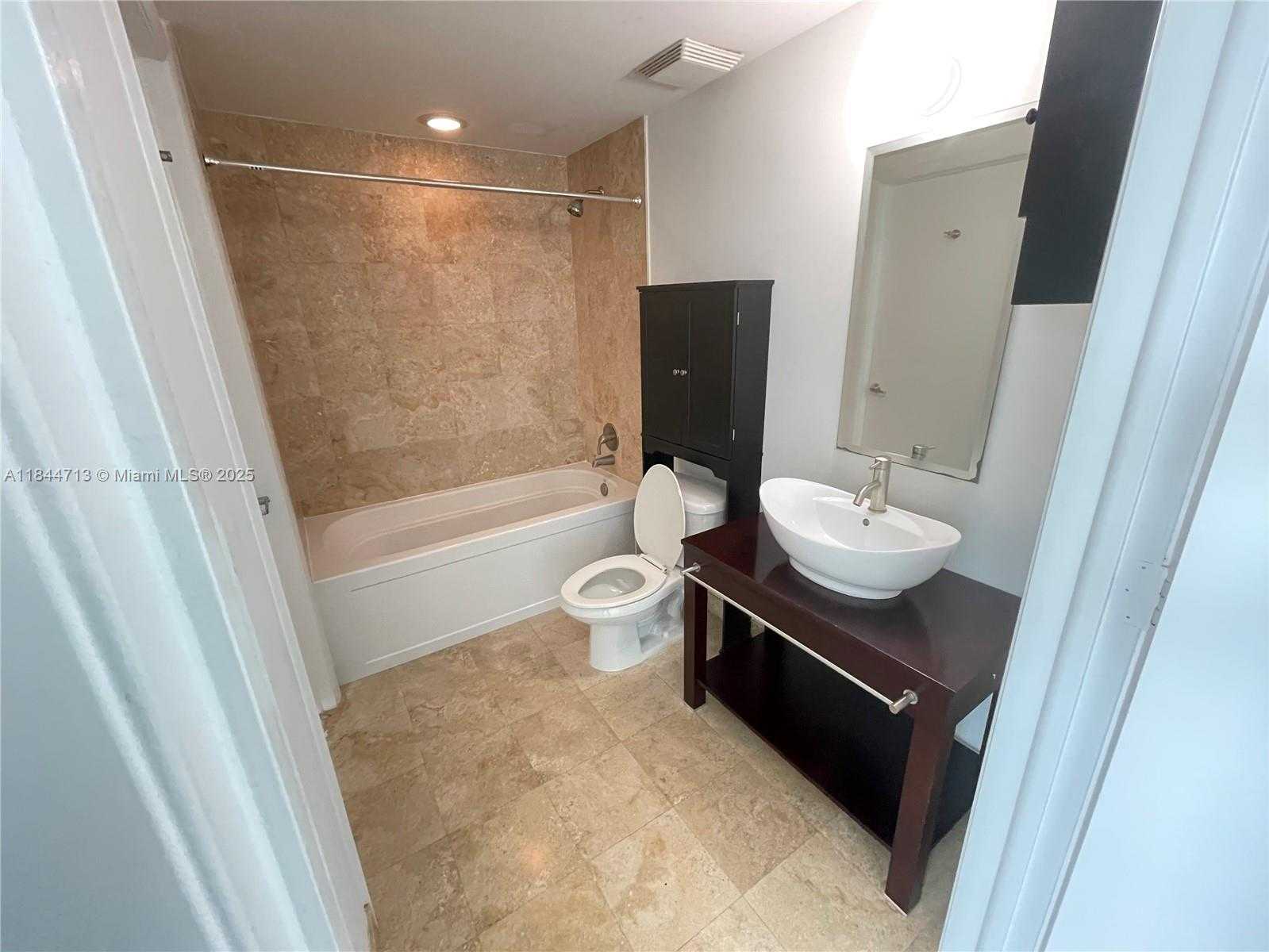 Small Image of 350 SOUTH MIAMI AVE #3709, Miami Number 23