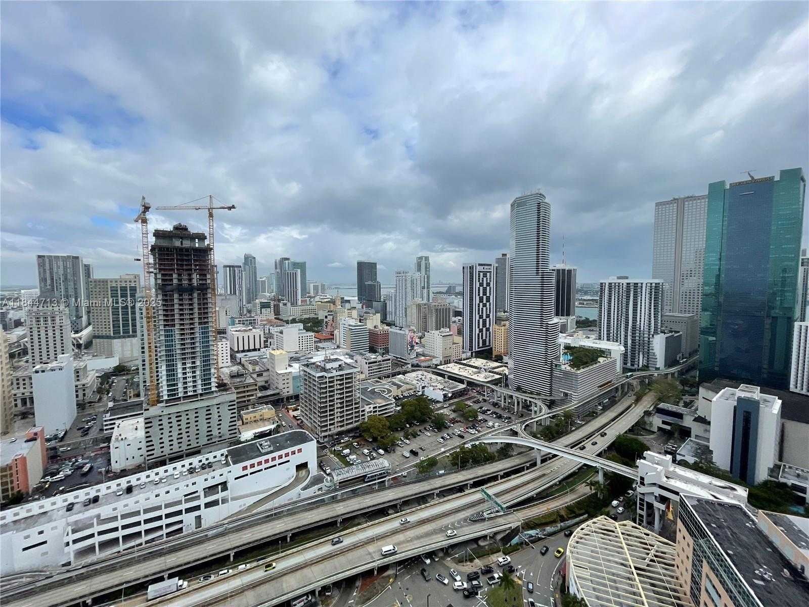 Small Image of 350 SOUTH MIAMI AVE #3709, Miami Number 28