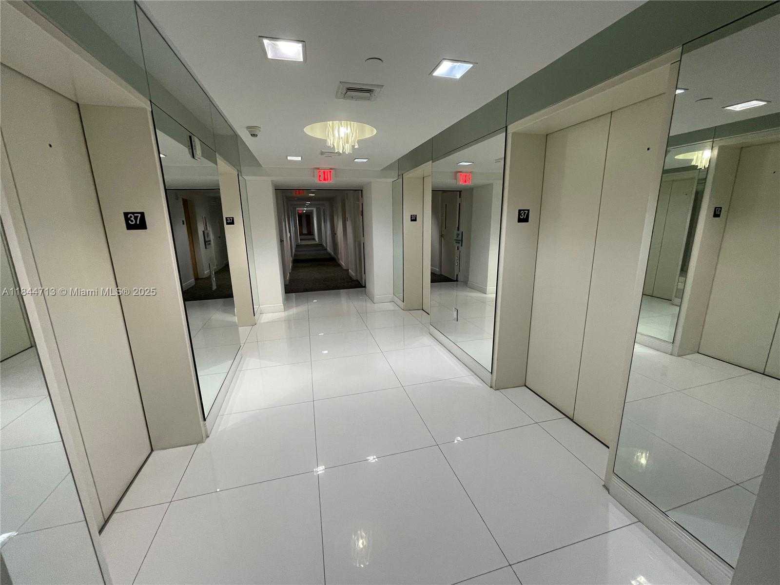 Small Image of 350 SOUTH MIAMI AVE #3709, Miami Number 29