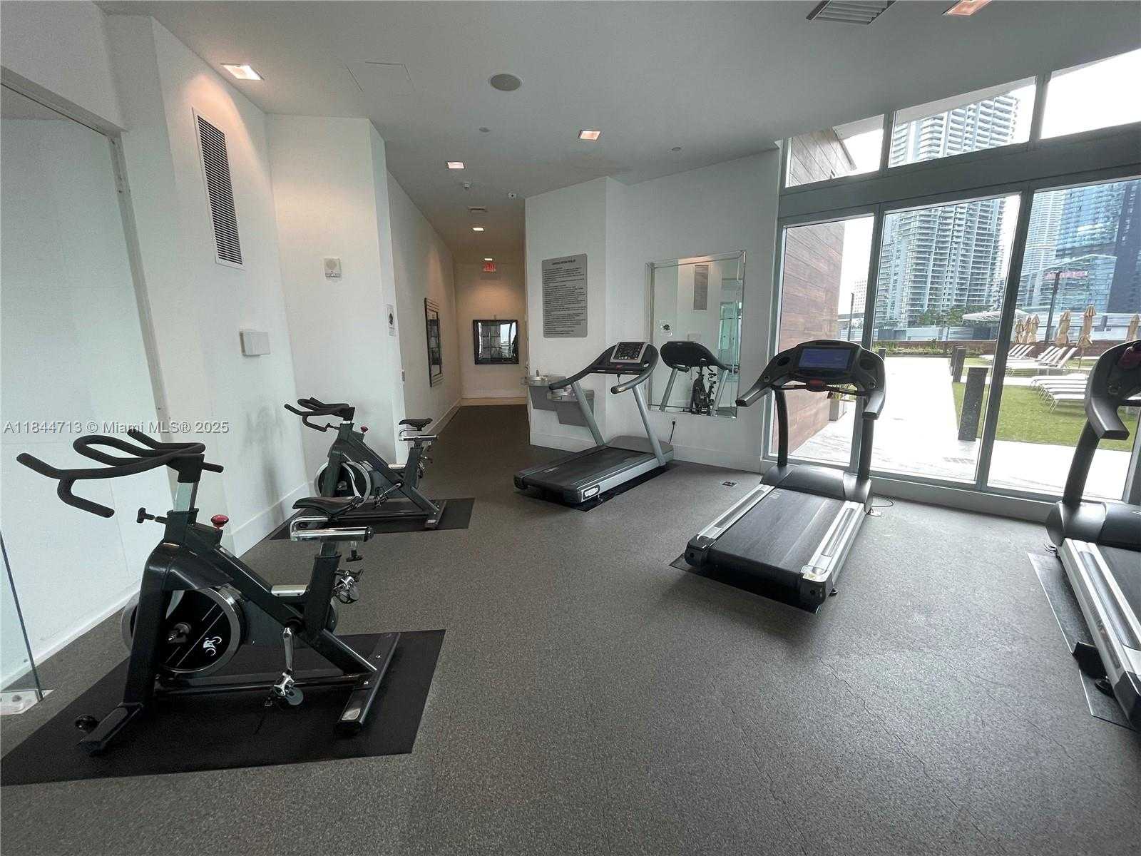 Small Image of 350 SOUTH MIAMI AVE #3709, Miami Number 37