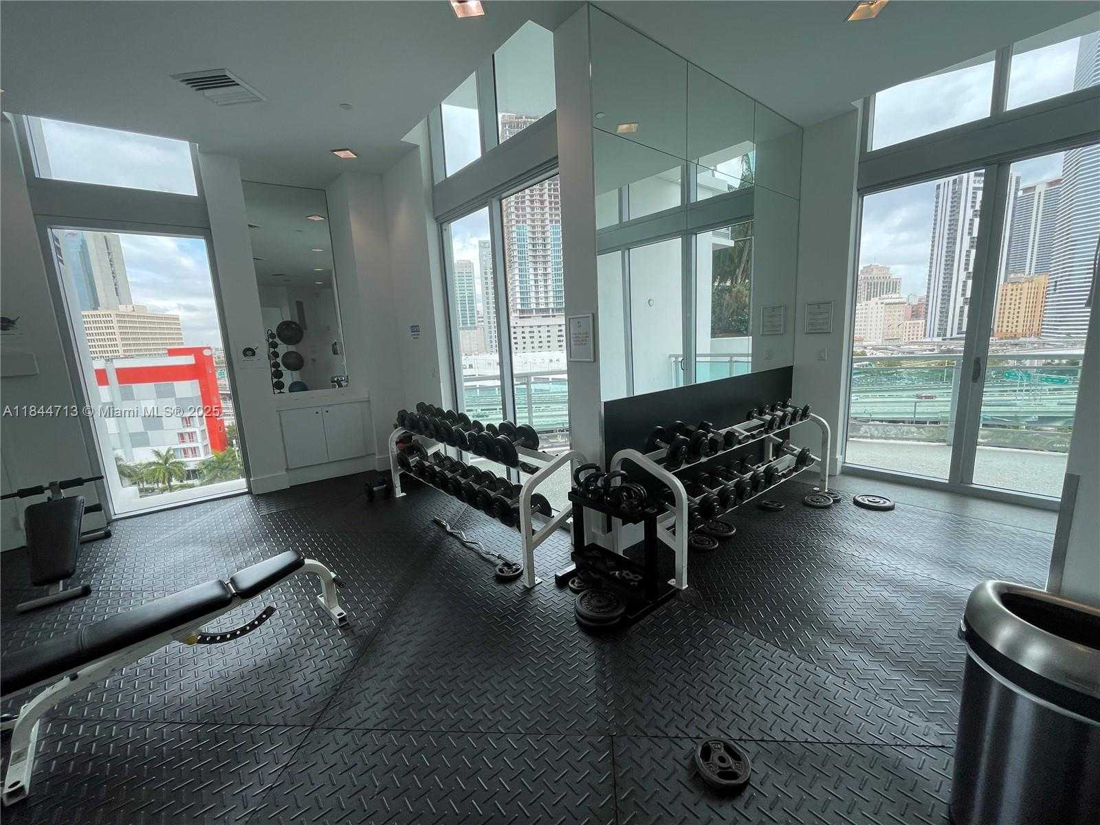 Small Image of 350 SOUTH MIAMI AVE #3709, Miami Number 40