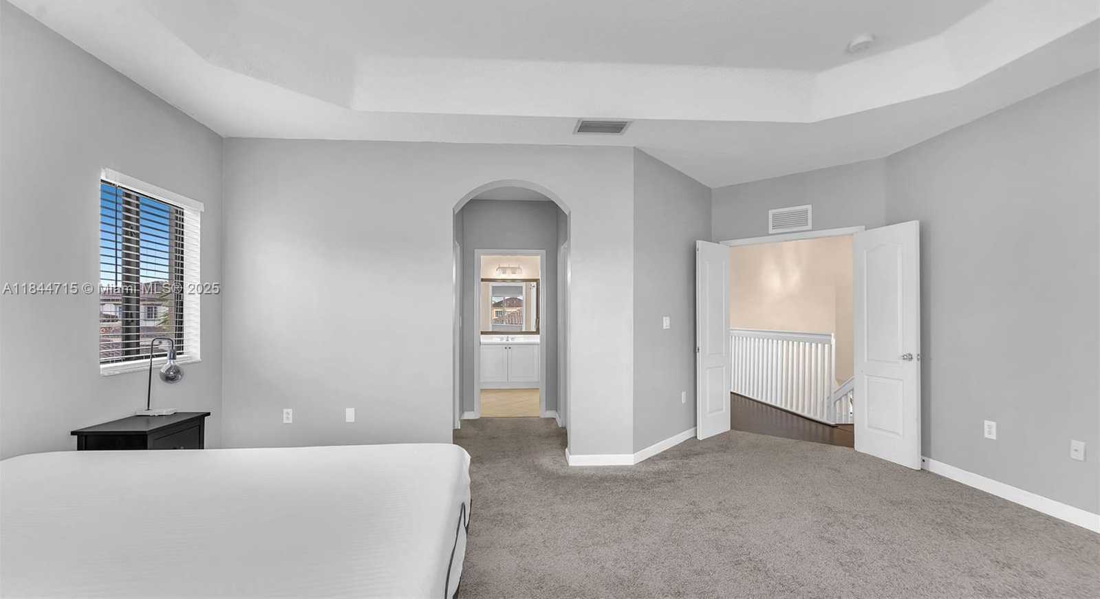 Small Image of 1438 SOUTH WEST 154TH CT #1438, Miami Number 15