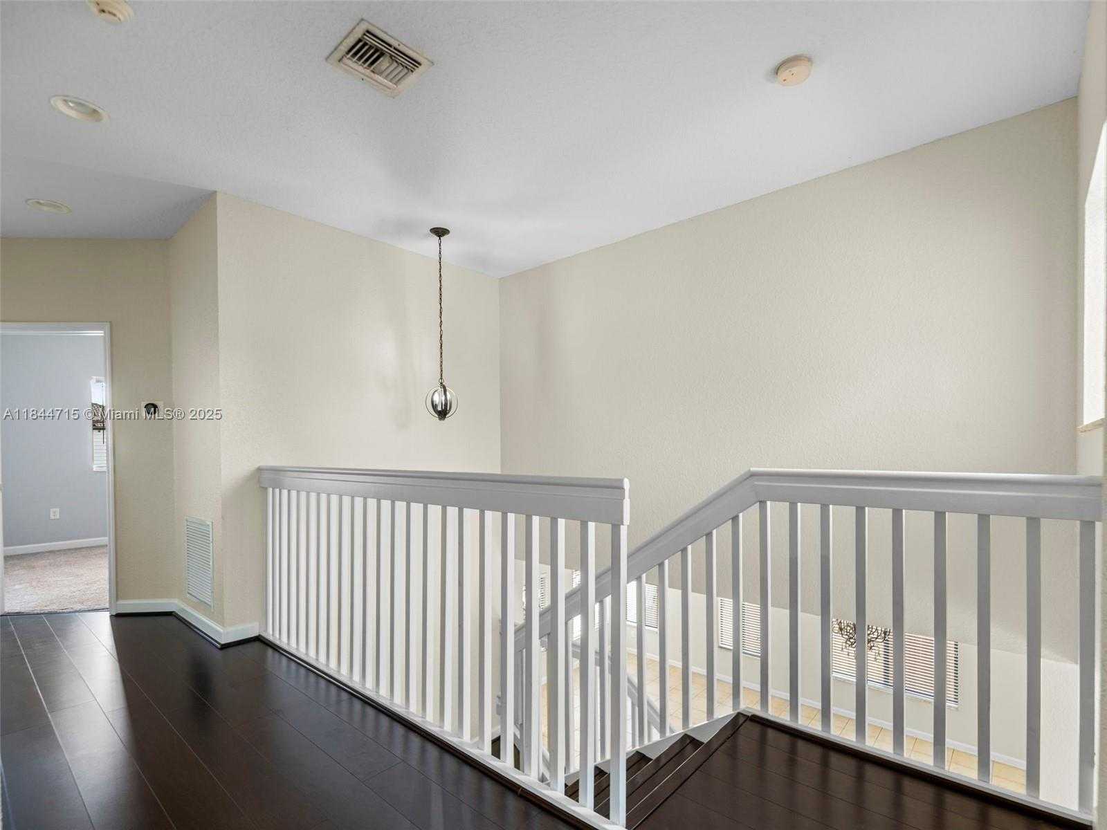 Small Image of 1438 SOUTH WEST 154TH CT #1438, Miami Number 22