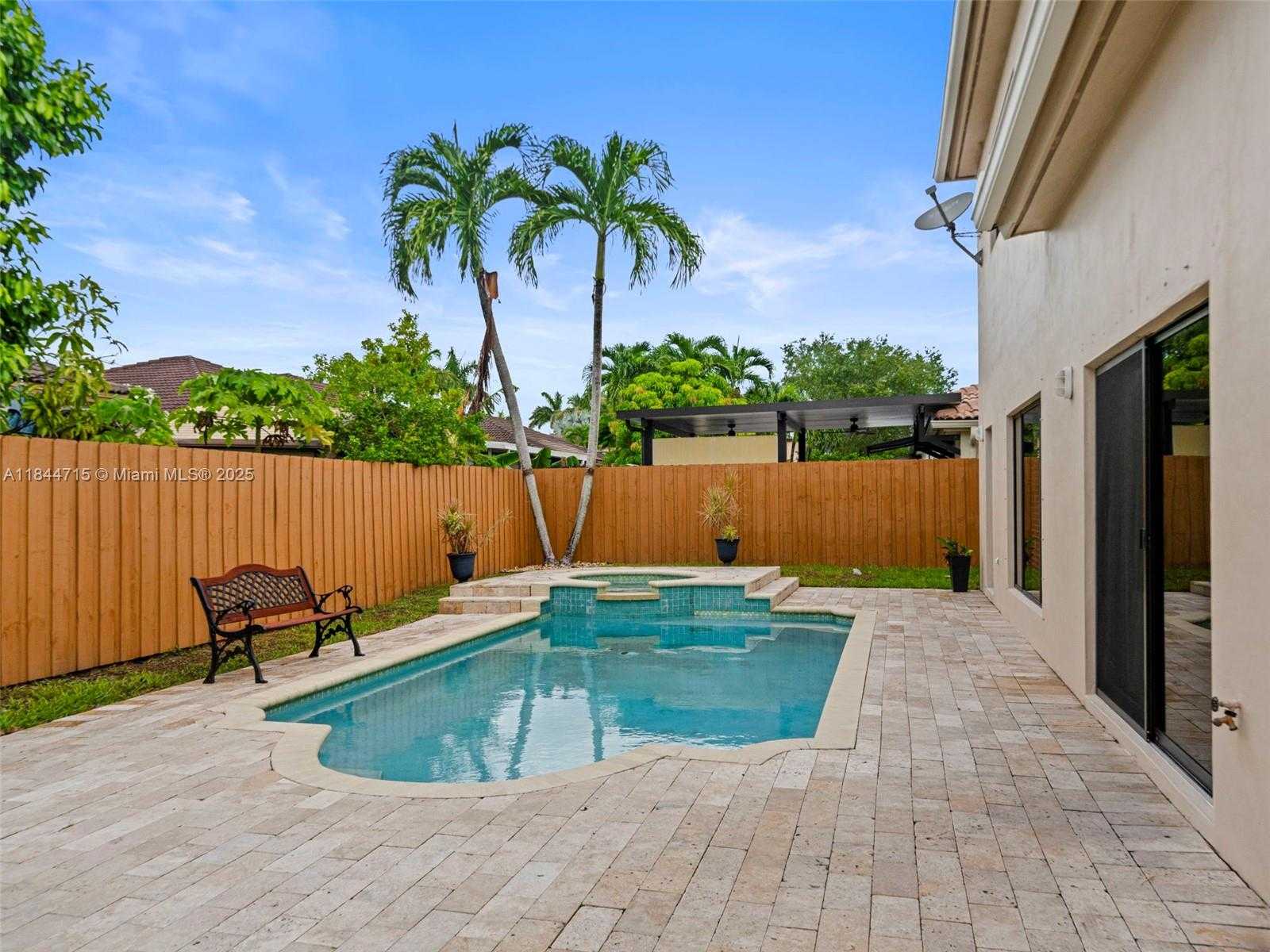 Small Image of 1438 SOUTH WEST 154TH CT #1438, Miami Number 36