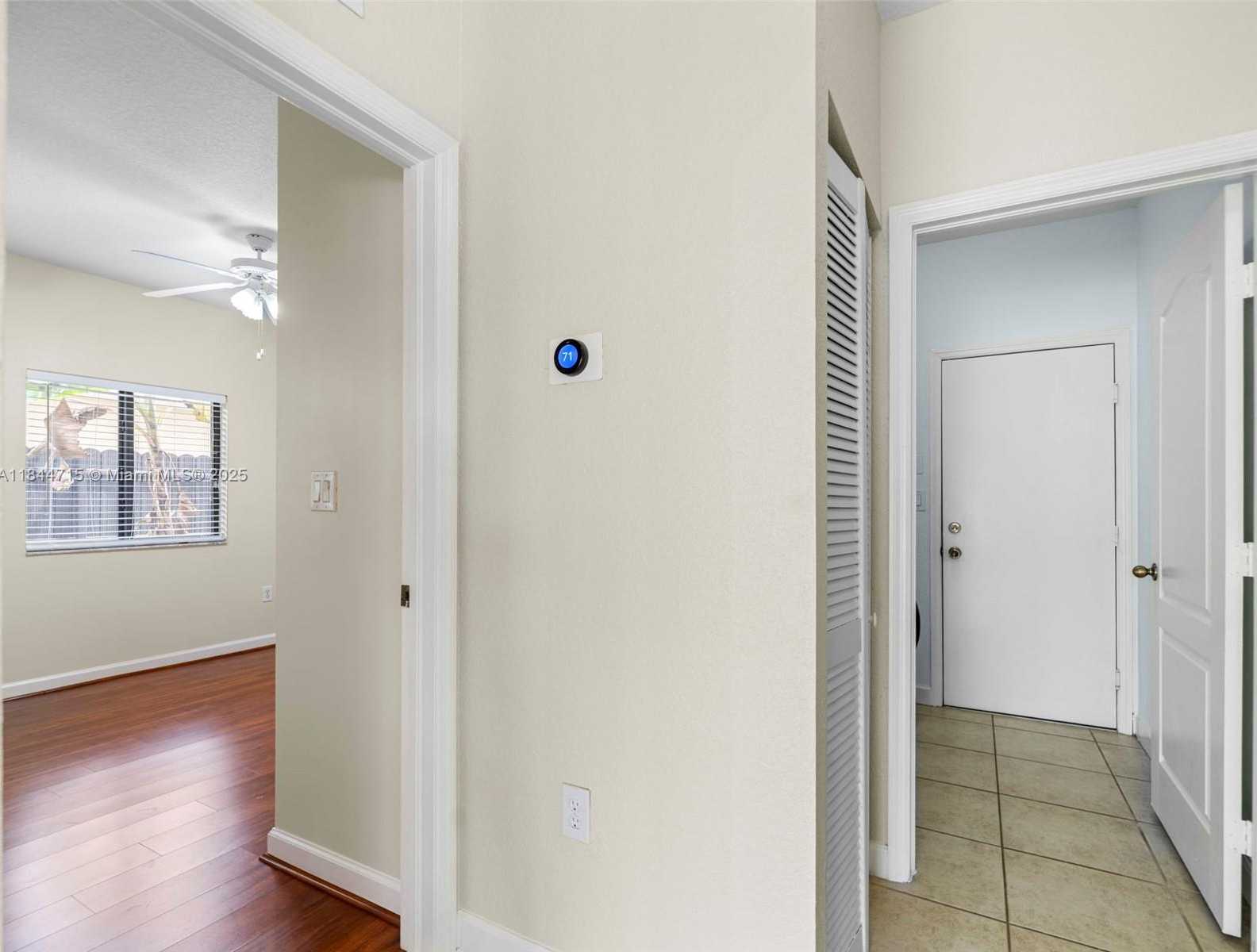 Small Image of 1438 SOUTH WEST 154TH CT #1438, Miami Number 8