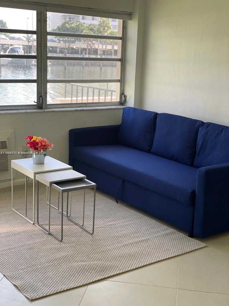 Small Image of 220 KINGS POINT DR #105, Sunny Isles Beach Number 11
