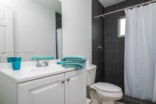 Small Image of 8035 CRESPI BLVD #1, Miami Beach Number 12