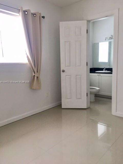 Small Image of 8035 CRESPI BLVD #1, Miami Beach Number 7