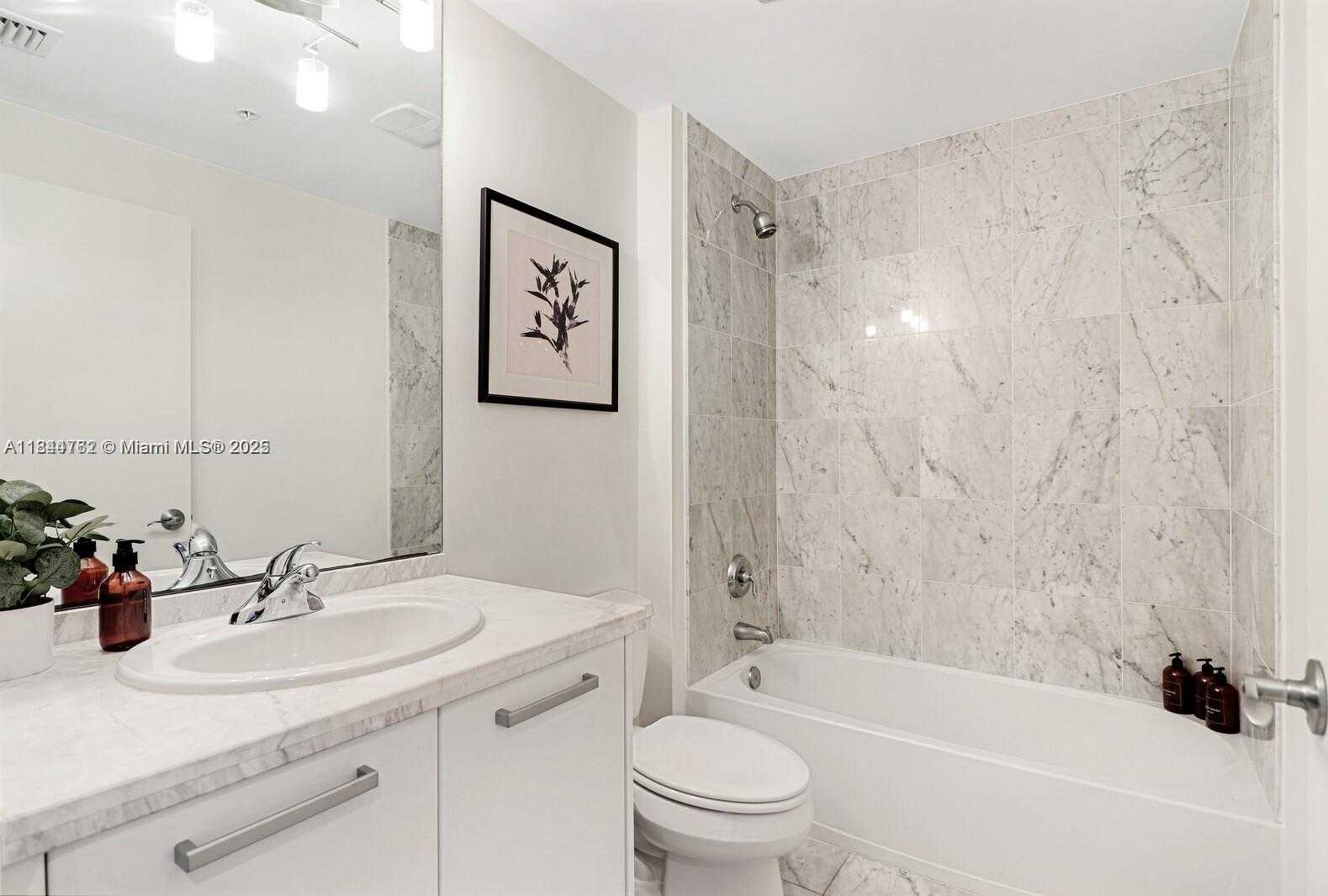 Small Image of 253 NORTH EAST 2ND ST #508, Miami Number 19
