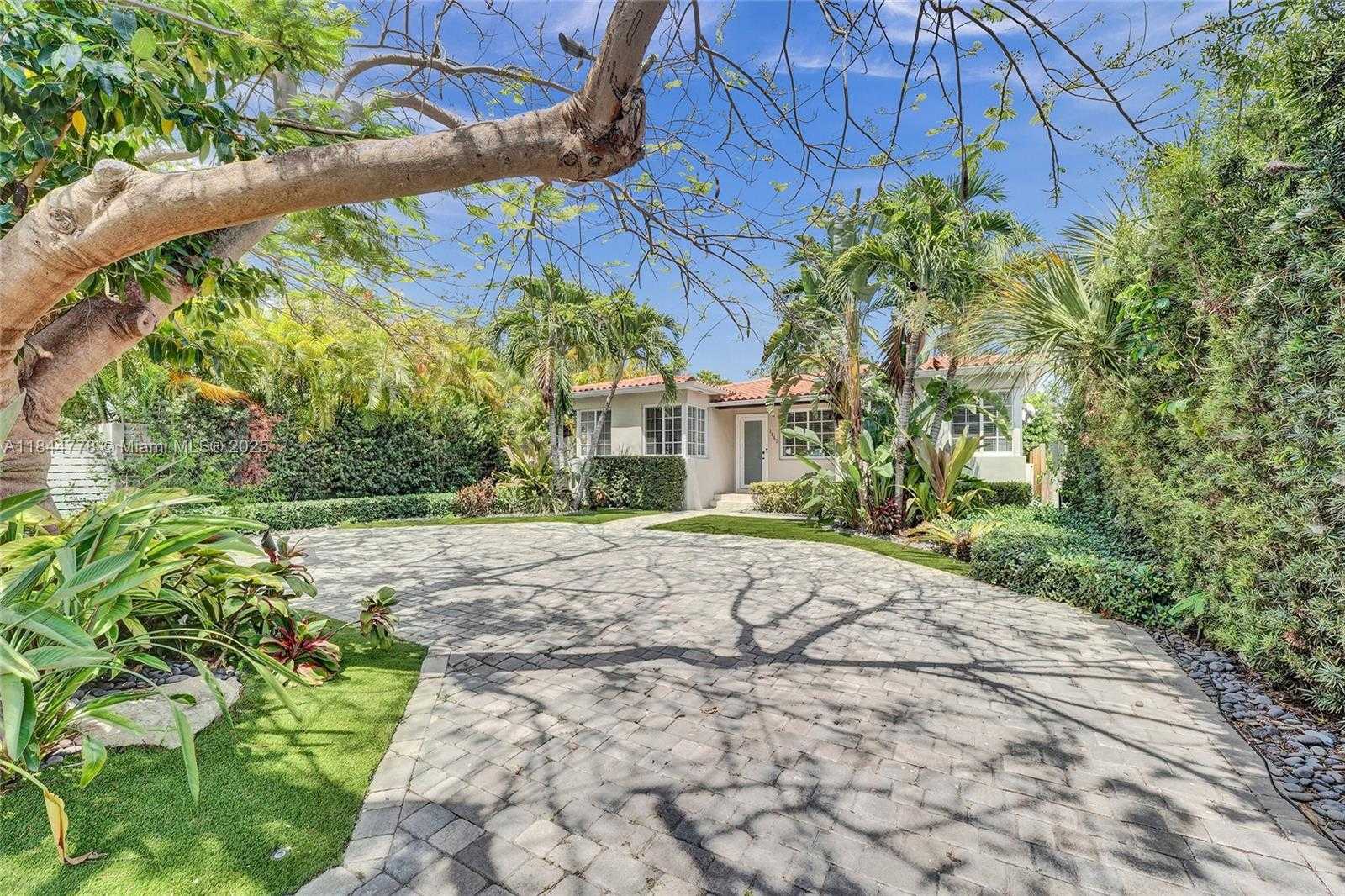 Small Image of 1443 LENOX AVE, Miami Beach Number 14