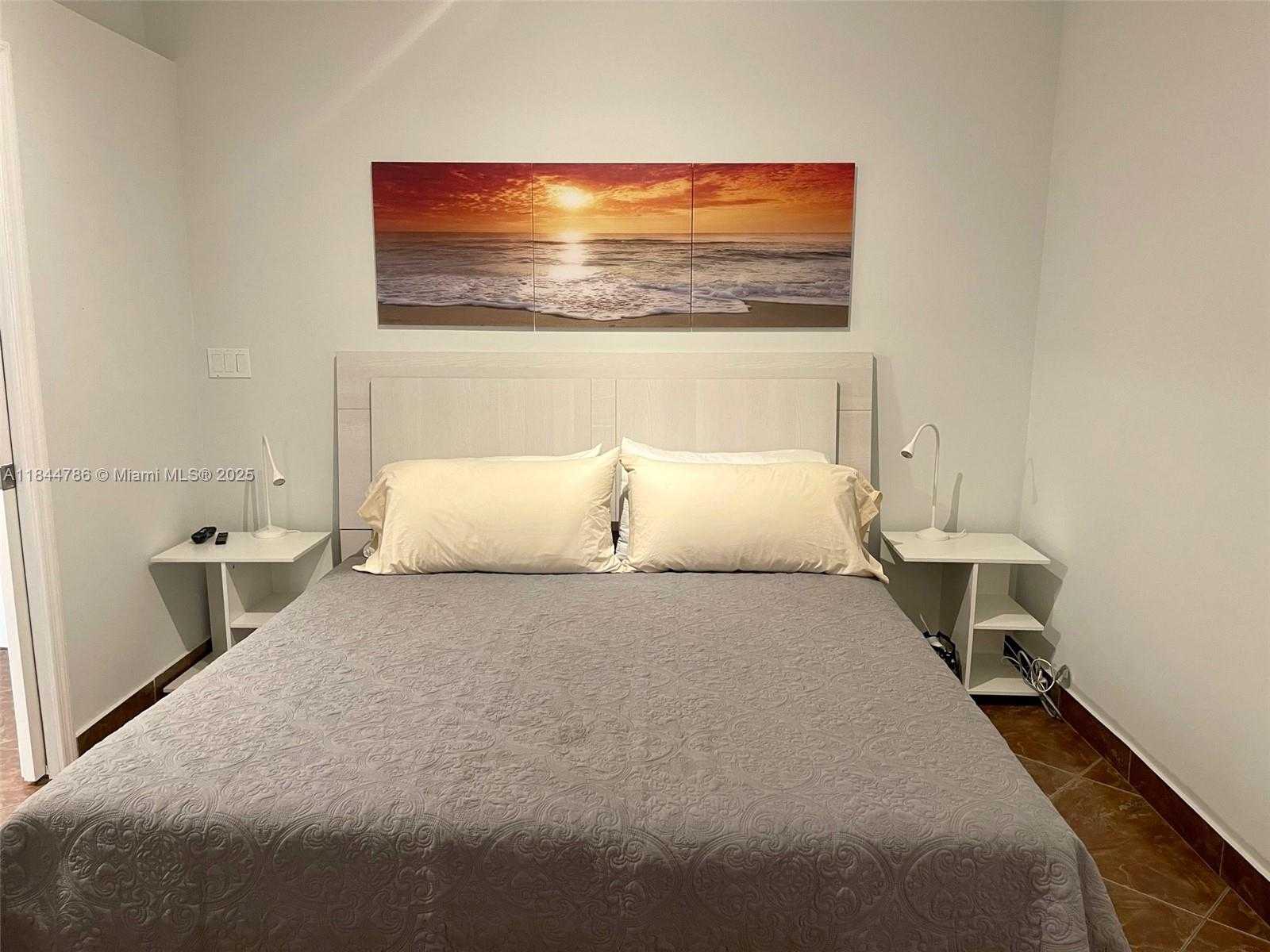 Small Image of 1830 SOUTH OCEAN DR #3009, Hallandale Beach Number 19