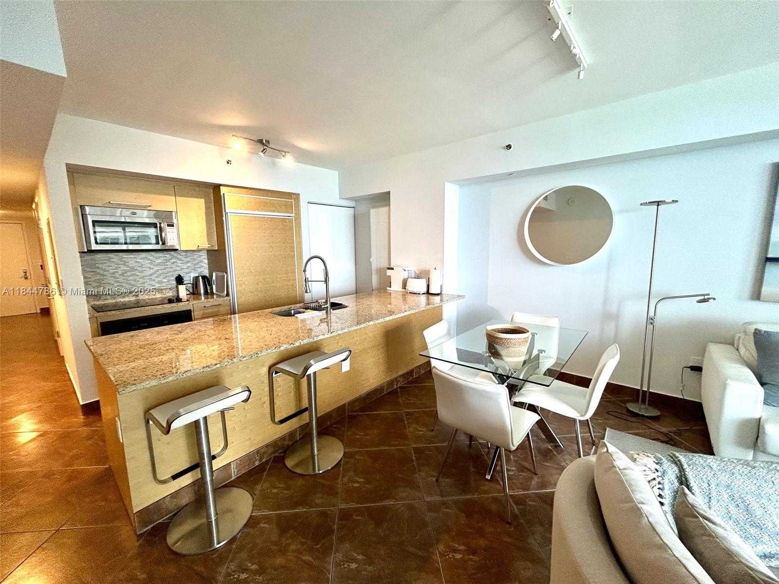 Small Image of 1830 SOUTH OCEAN DR #3009, Hallandale Beach Number 5