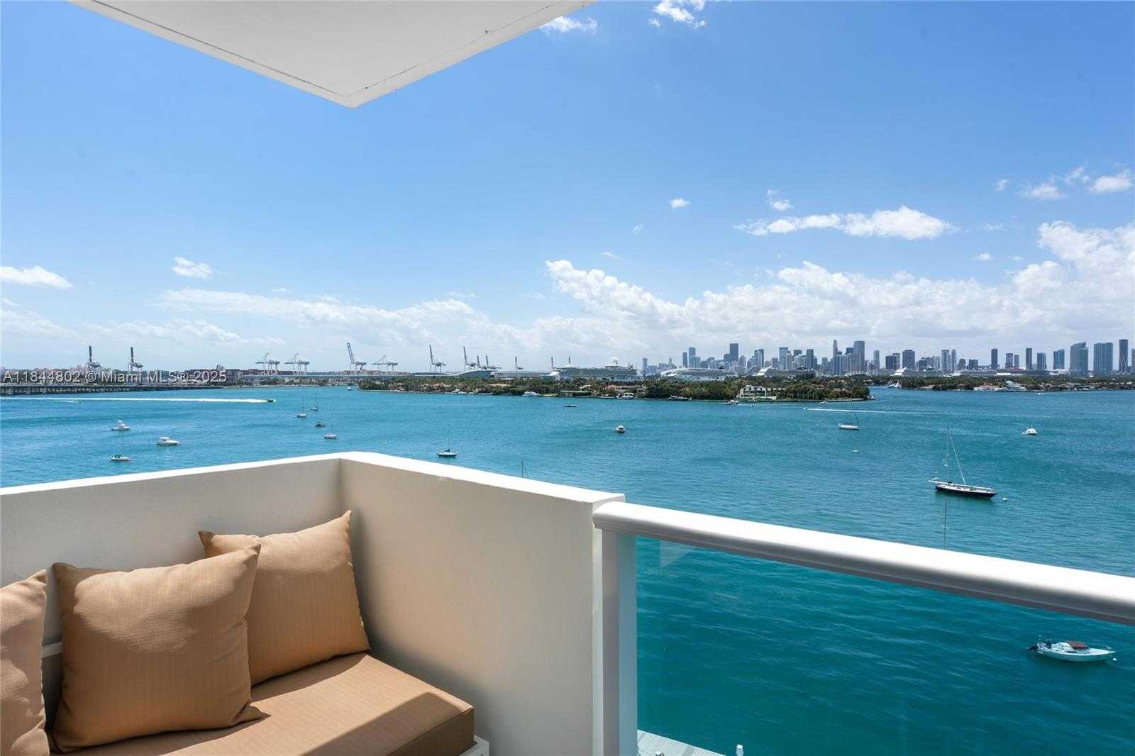 Small Image of 1200 WEST AVE #1126, Miami Beach Number 20