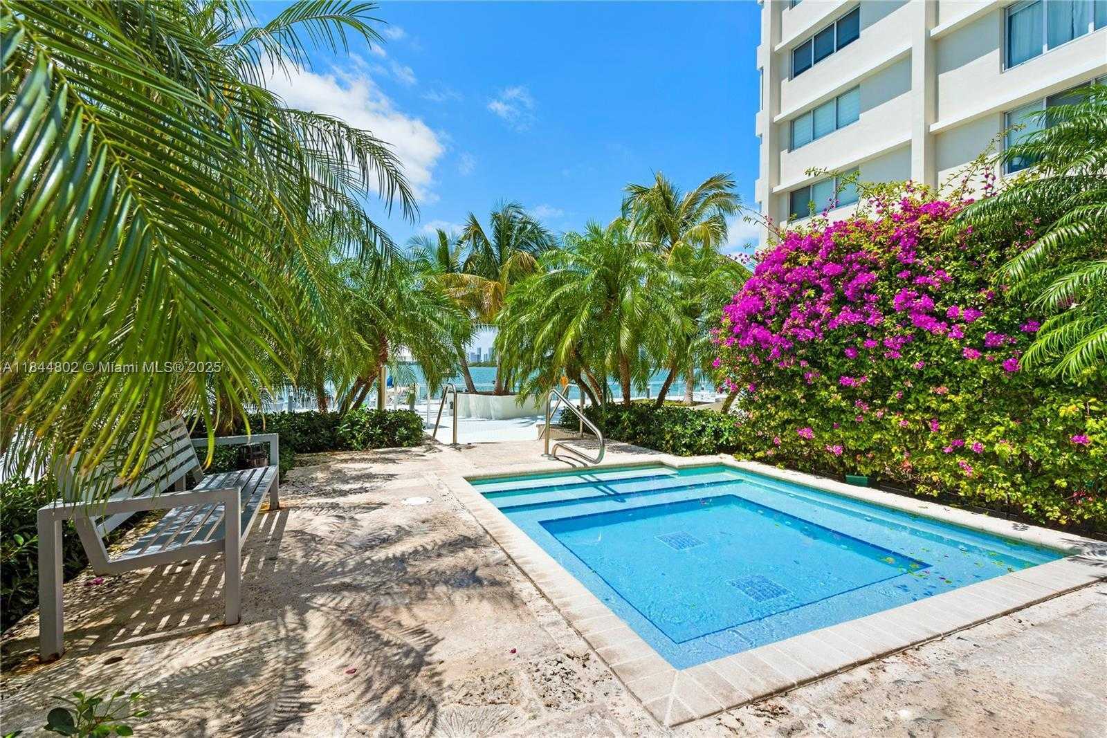 Small Image of 1200 WEST AVE #1126, Miami Beach Number 25