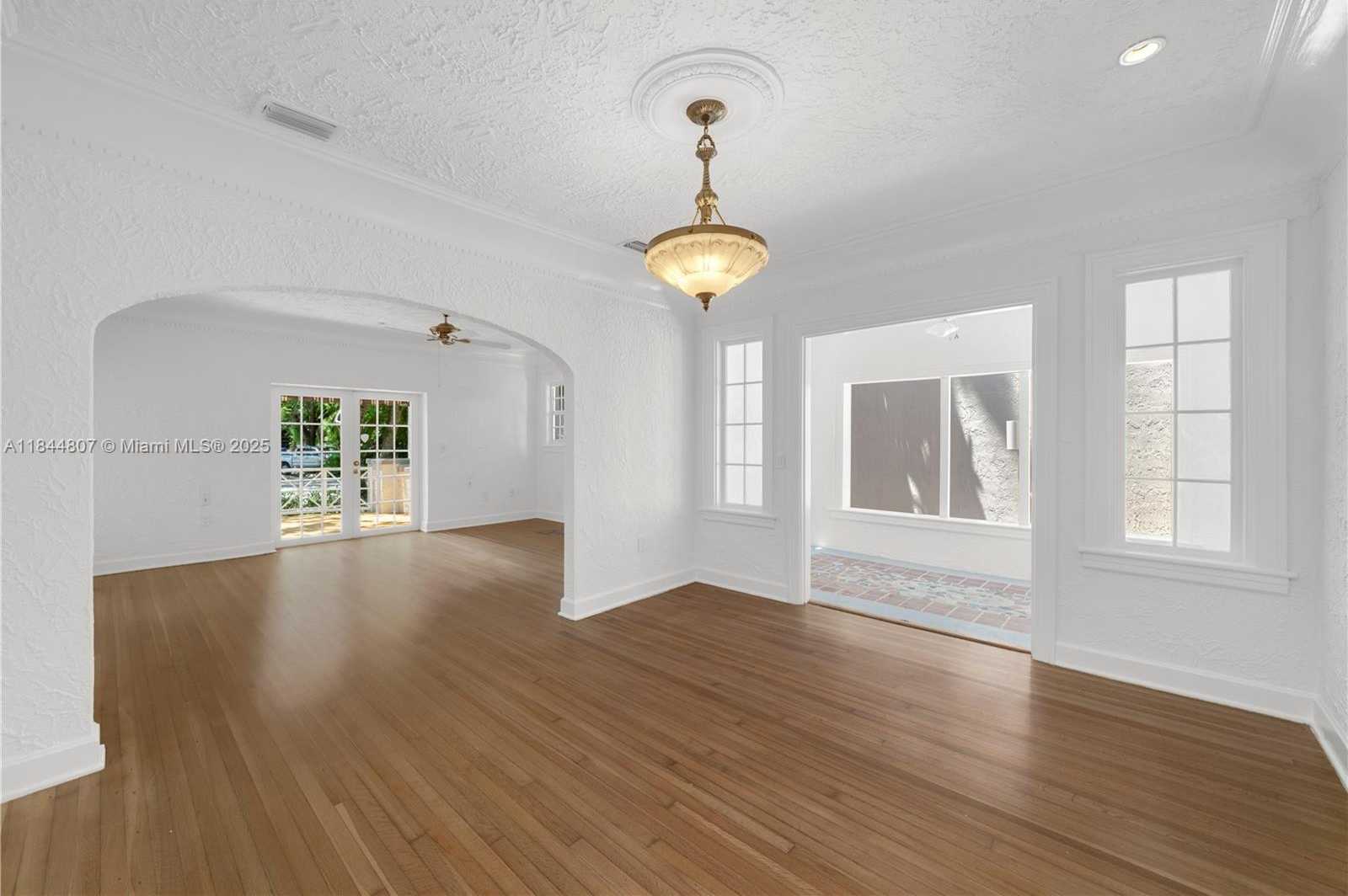 Small Image of 1765 WA KEE NA DR, Miami Number 6