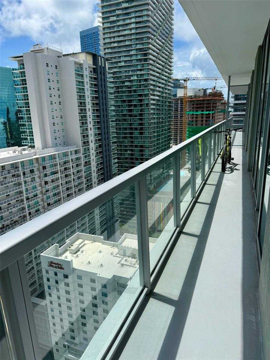 Small Image of 79 SOUTH WEST 12TH ST #3207-S, Miami Number 9