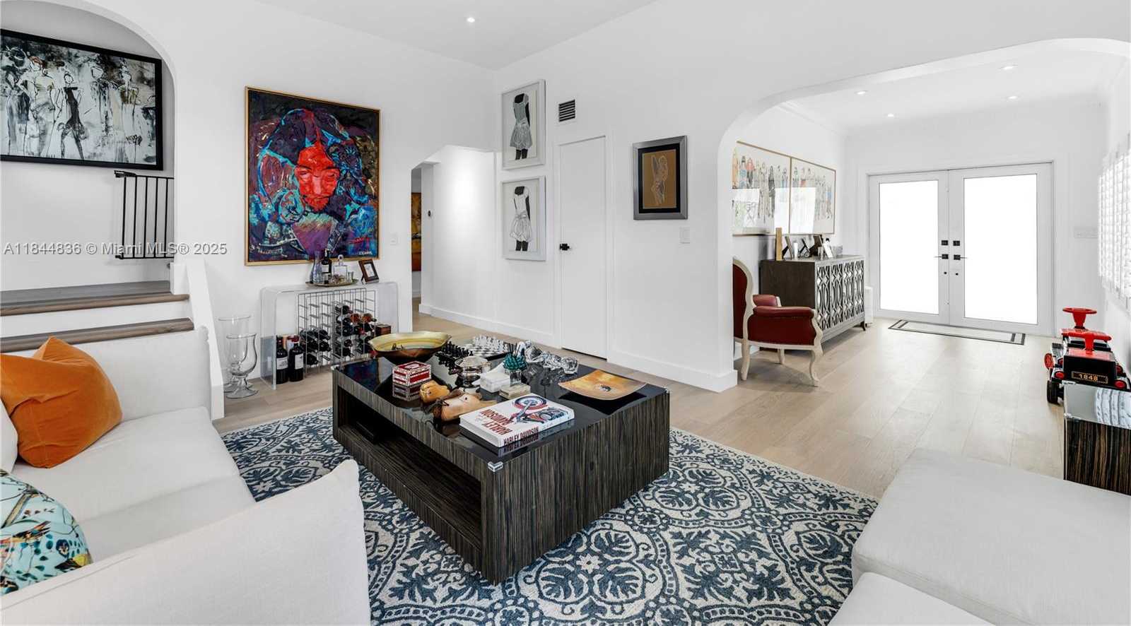 Small Image of 1826 FAIRHAVEN PL, Miami Number 8