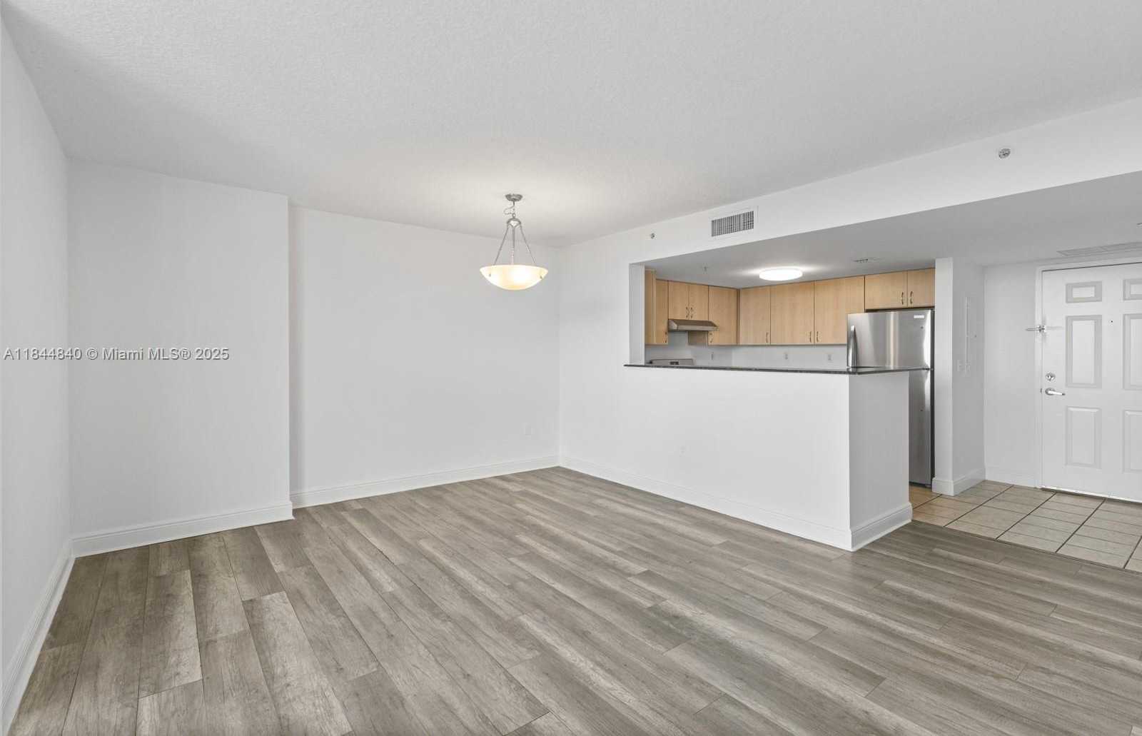 Small Image of 3000 CORAL WAY #1211, Miami Number 2