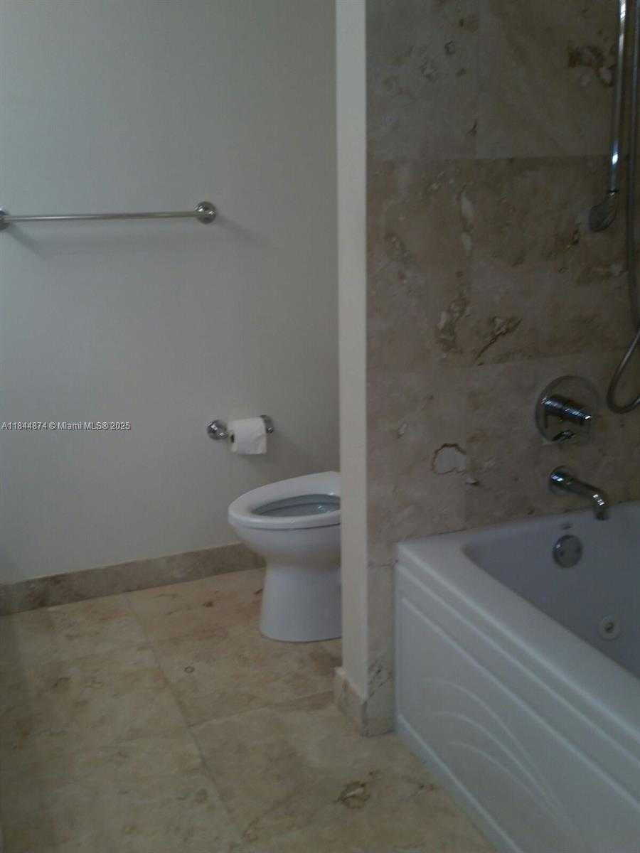 Small Image of 41 SOUTH EAST 5TH ST #1510, Miami Number 19