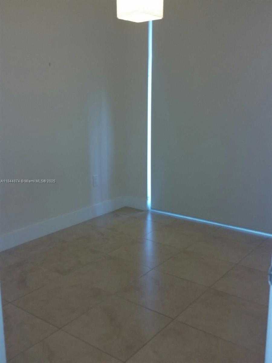 Small Image of 41 SOUTH EAST 5TH ST #1510, Miami Number 20