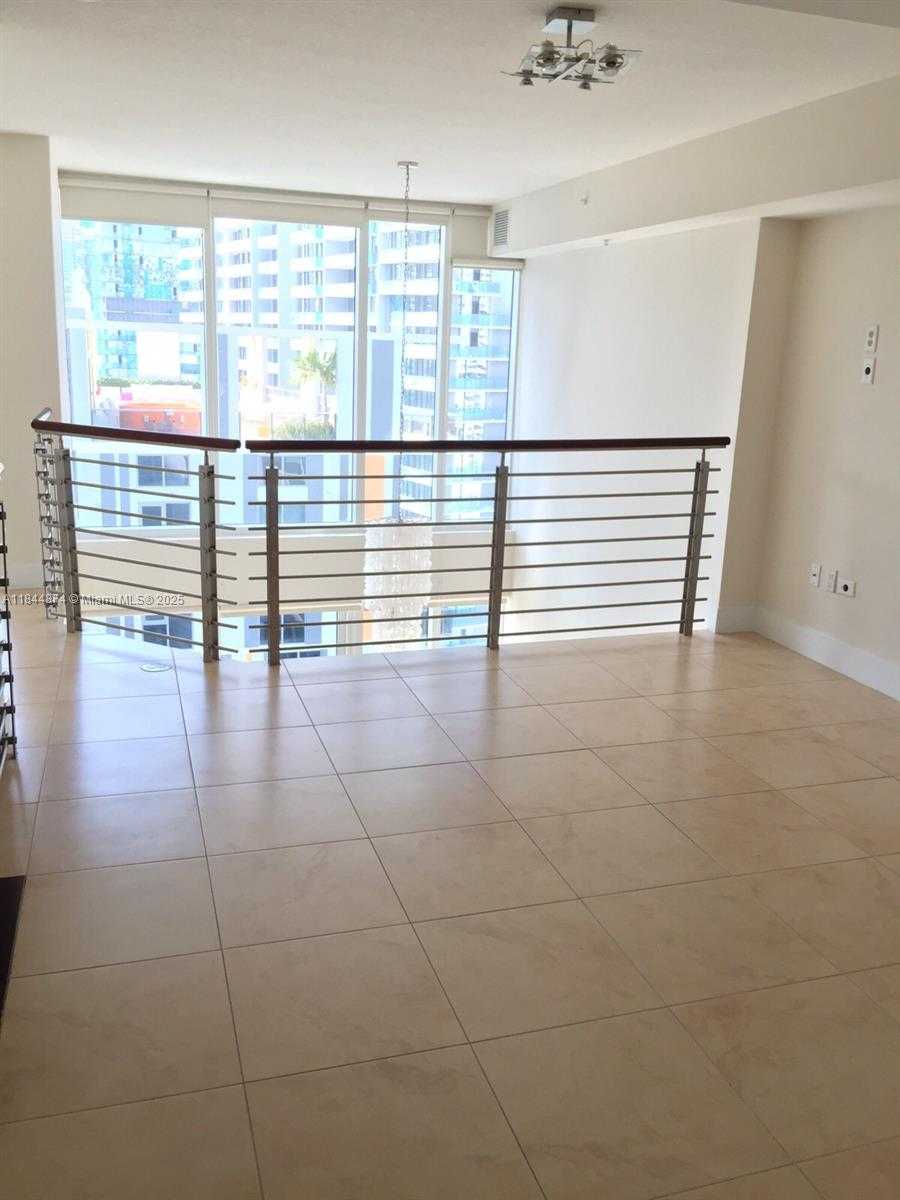 Small Image of 41 SOUTH EAST 5TH ST #1510, Miami Number 4