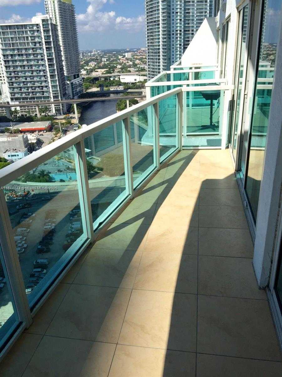 Small Image of 41 SOUTH EAST 5TH ST #1510, Miami Number 8
