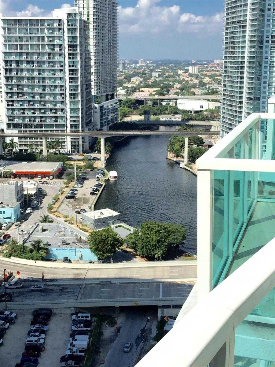 Small Image of 41 SOUTH EAST 5TH ST #1510, Miami Number 9