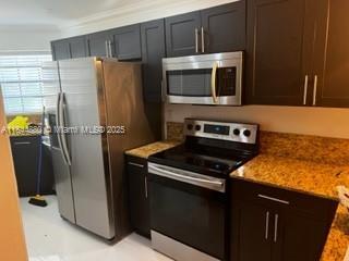 Small Image of 15410 SOUTH WEST 74TH CIR CT #1302, Miami Number 6