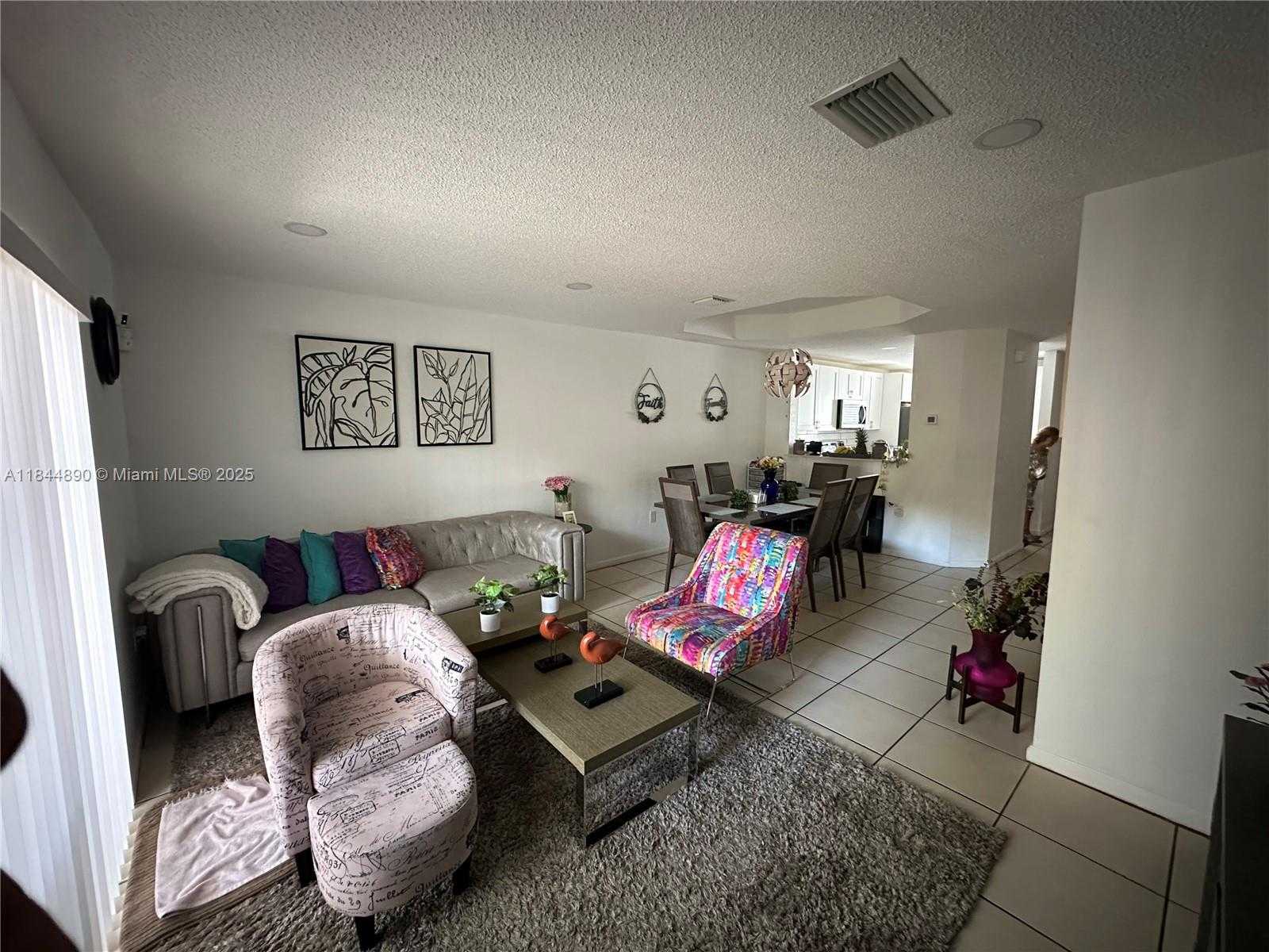 Small Image of 14023 SW 120th Ct, Miami, FL 33186, USA Number 6