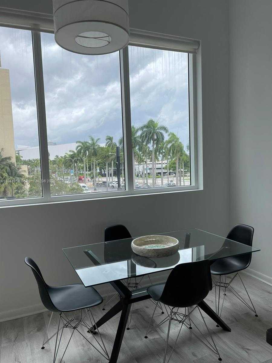 Small Image of Miami Number 41