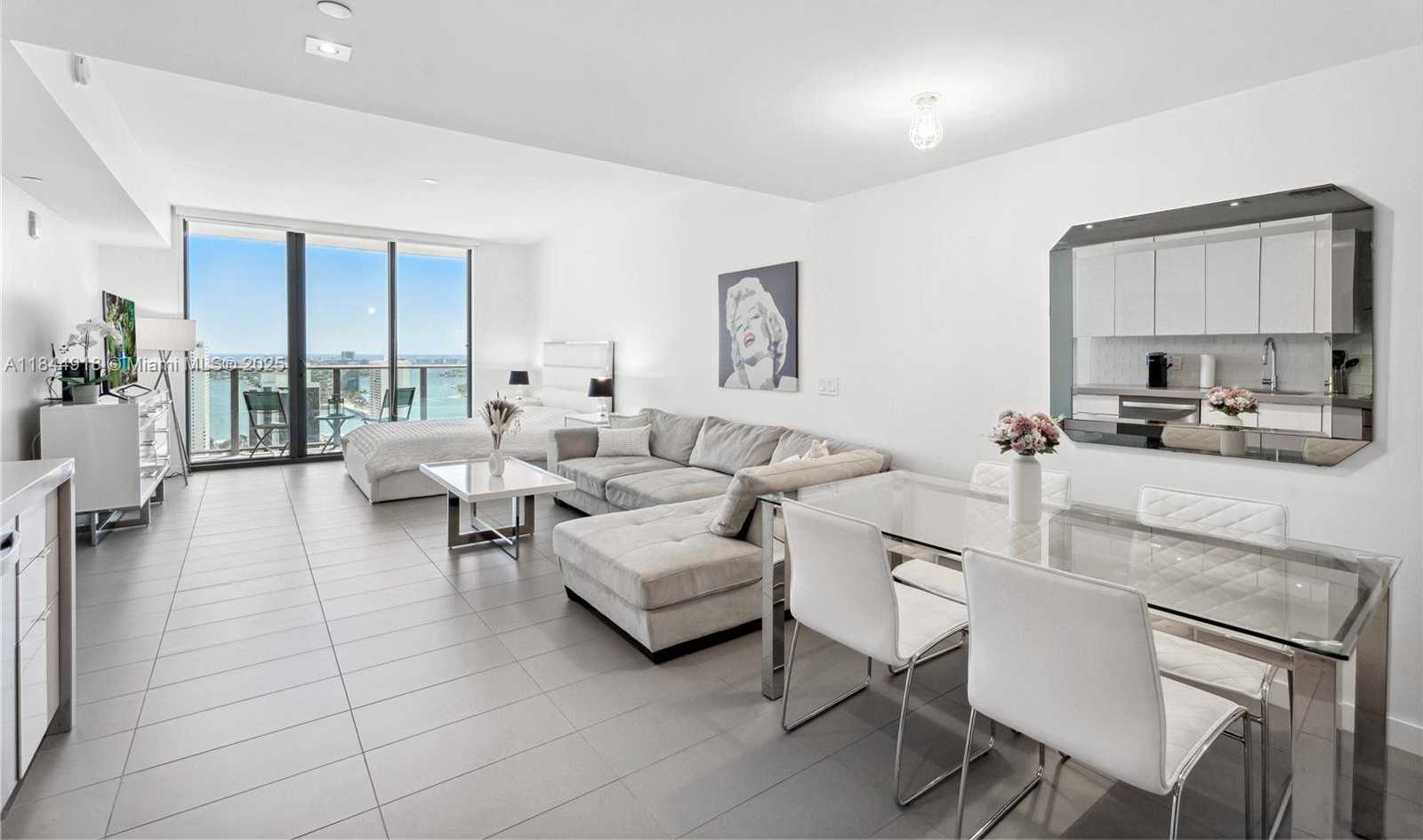 Small Image of 1600 NORTH EAST 1ST AVE #3303, Miami Number 4
