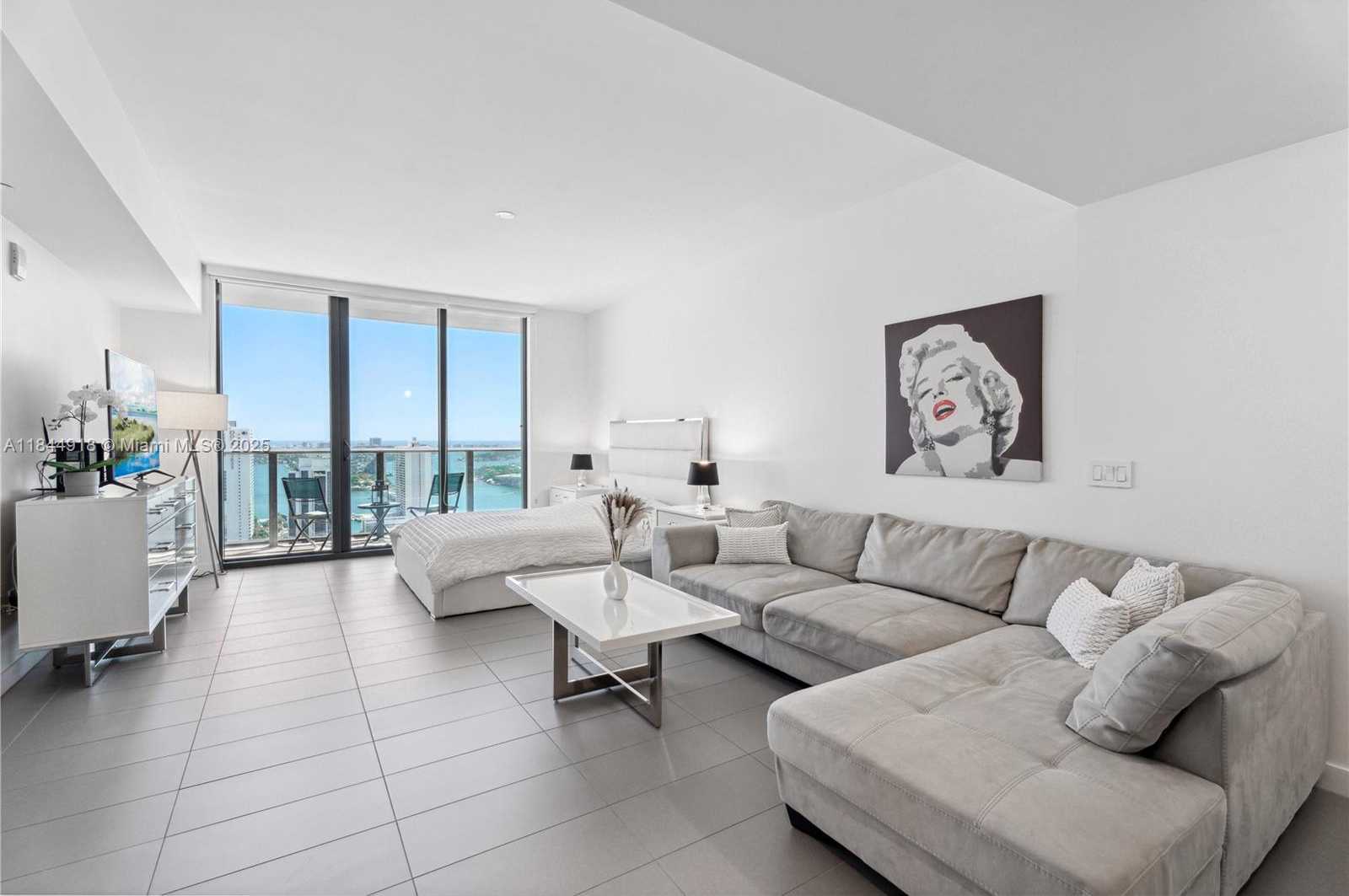 Small Image of 1600 NORTH EAST 1ST AVE #3303, Miami Number 5